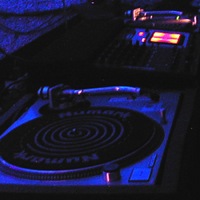 Freebie: Exclusive 10 Electro-Rock Loops Pack