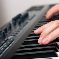 25 Key Websites for Piano and Keyboard Players