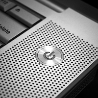 Which Computer Should a Beginner Use for Audio Production